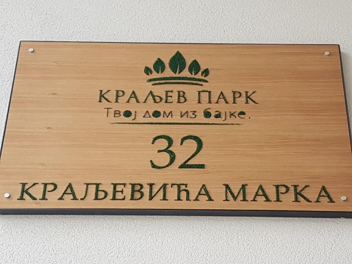 Kraljev Park Novi Sad Exterior foto
